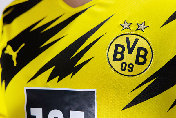 BVB Logo als Stickemblem auf einem Trikot
